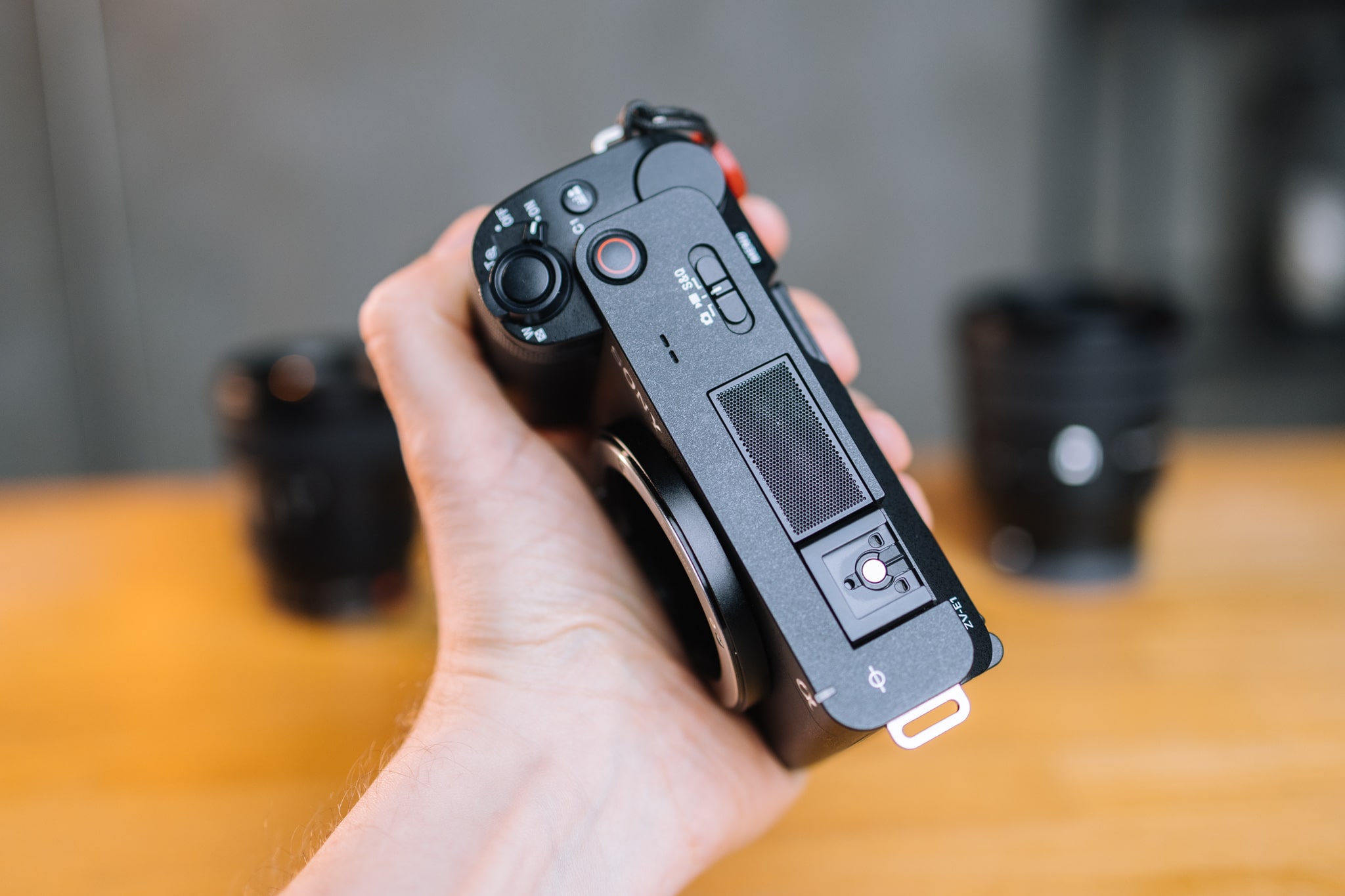 Sony ZV-E1